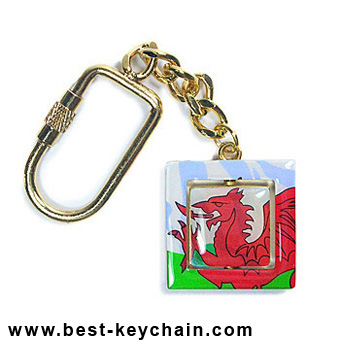 souvenir epoxy spinner welsh dragon keychain