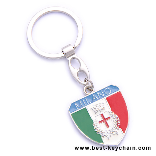 milano souvenir metal keychain italy